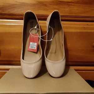 NWT Mossimo Supply Co Ona Ballet Flats, Size 9